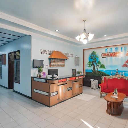 Hotel Markoni Pamanukan Mitra Reddoorz Pamanukan Hilir Exteriör bild
